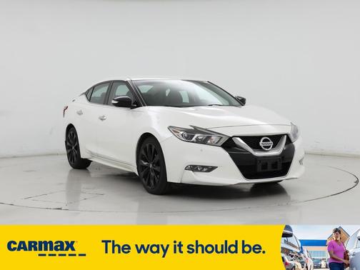 2016 Nissan Maxima SR