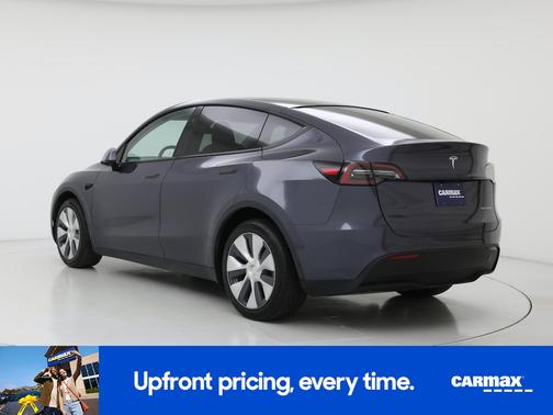 Gray 2023 Tesla Model Y Long Range