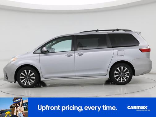 2018 Toyota Sienna LE