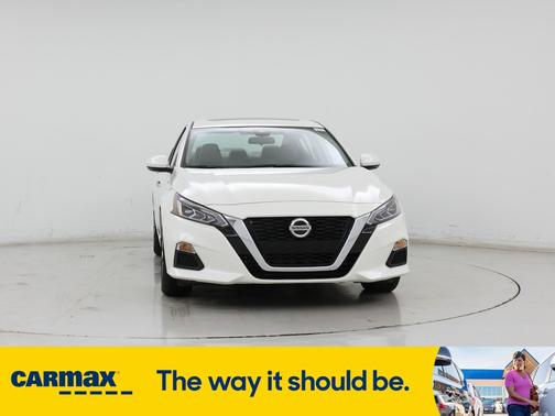 2021 Nissan Altima SV