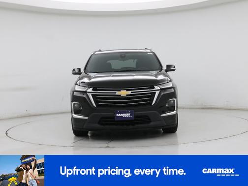 Black 2022 Chevrolet Traverse LT Cloth