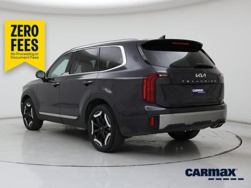 Gray 2025 Kia Telluride S