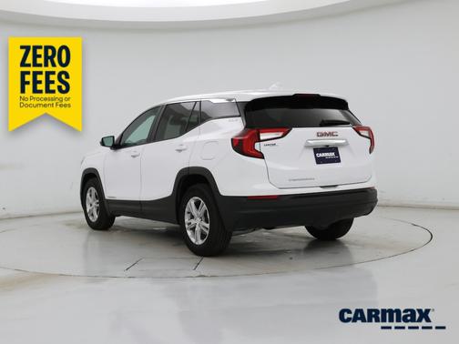 White 2023 GMC Terrain SLE