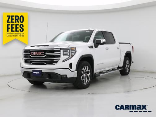 White 2023 GMC Sierra 1500 SLT