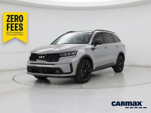 Gray 2022 Kia Sorento SX