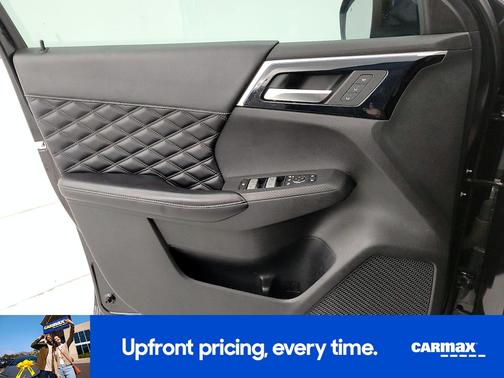 Black 2022 Mitsubishi Outlander SEL Special Edition