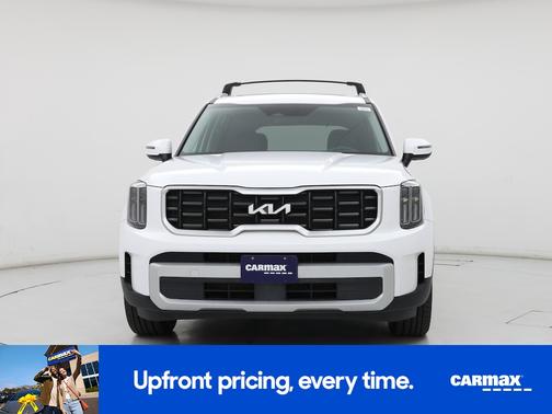 White 2025 Kia Telluride S