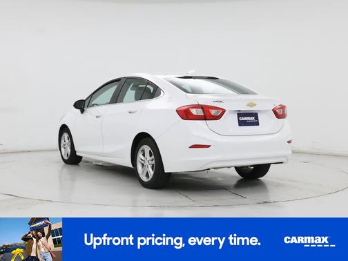 White 2018 Chevrolet Cruze LT