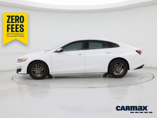 White 2024 Chevrolet Malibu 2LT