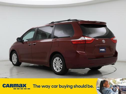 2016 Toyota Sienna XLE