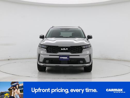 Gray 2023 Kia Sorento SX