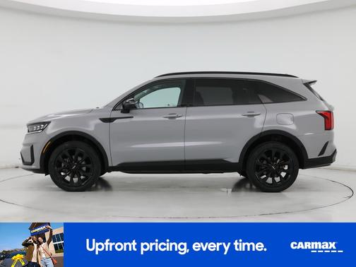 Gray 2023 Kia Sorento SX