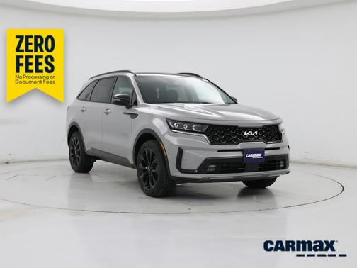 Gray 2023 Kia Sorento SX