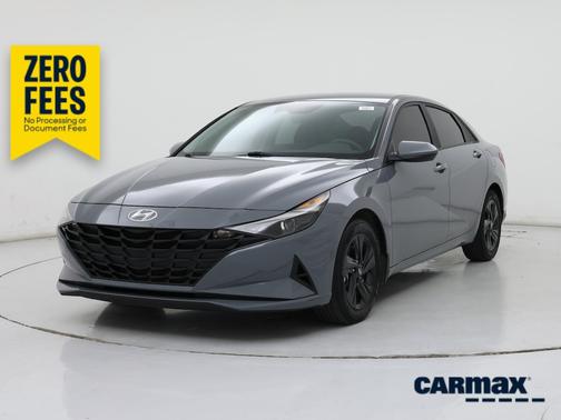 Gray 2022 Hyundai ELANTRA SEL