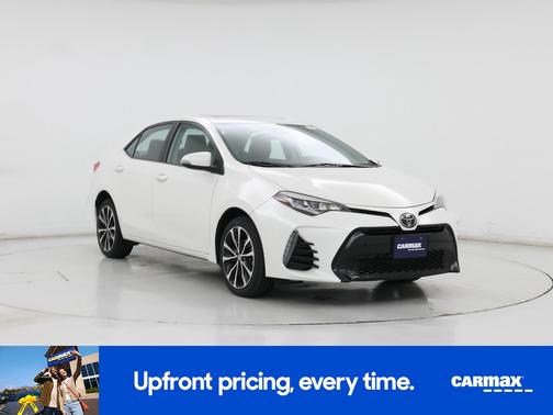 White 2018 Toyota Corolla SE