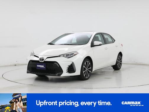 White 2018 Toyota Corolla SE