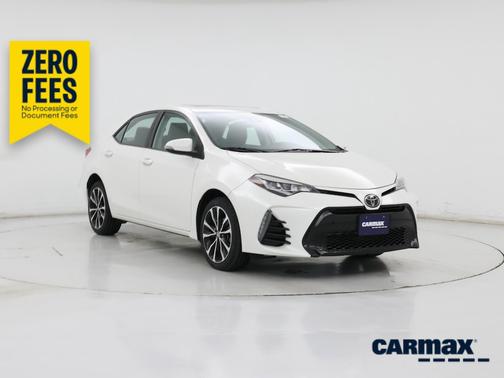 White 2018 Toyota Corolla SE