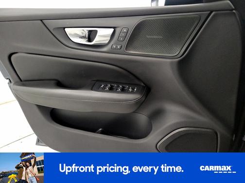 2019 Volvo S60 T6 Momentum