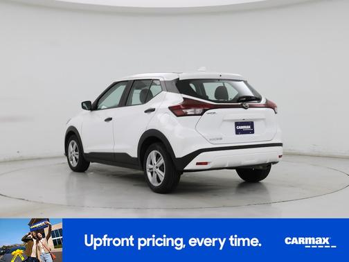 2022 Nissan Kicks S