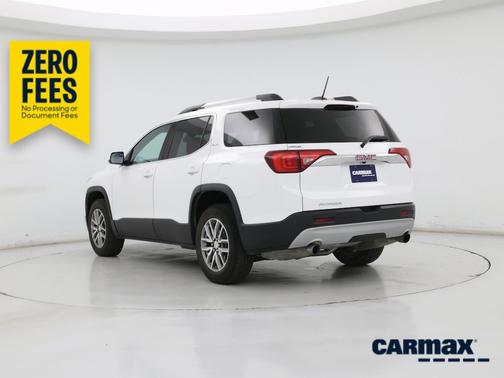 White 2018 GMC Acadia SLE