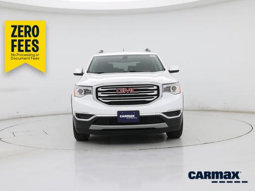 White 2018 GMC Acadia SLE