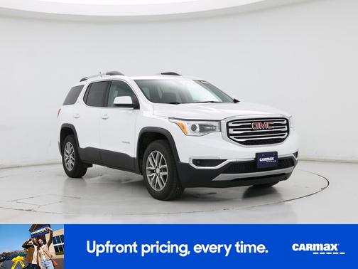 White 2018 GMC Acadia SLE