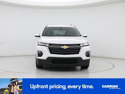 White 2023 Chevrolet Traverse LT Leather