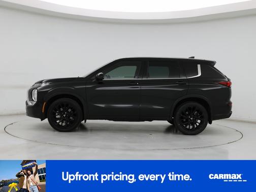 2023 Mitsubishi Outlander SE Black Edition