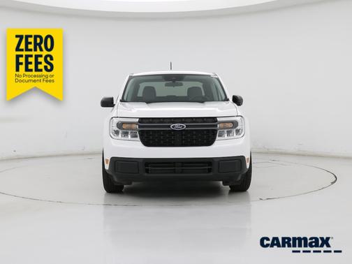White 2024 Ford Maverick XLT