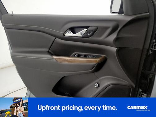 Gray 2023 GMC Acadia SLE