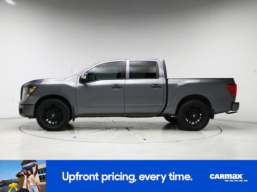 2019 Nissan Titan SL
