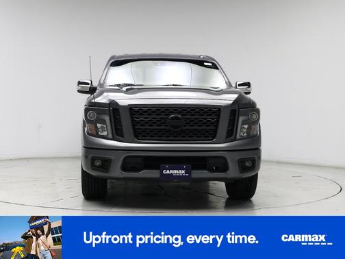2019 Nissan Titan SL