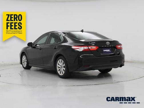 Black 2019 Toyota Camry LE