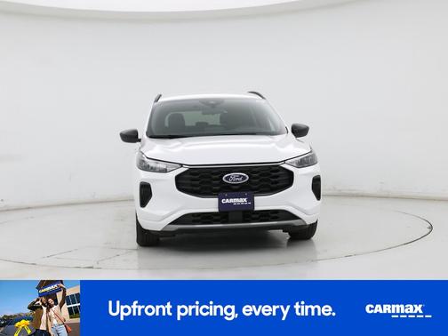 White 2023 Ford Escape ST-Line