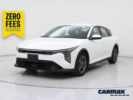 White 2025 Kia K4 LXS