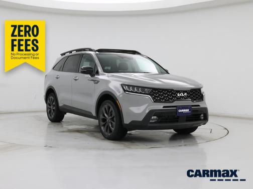 Gray 2025 Kia Sorento S