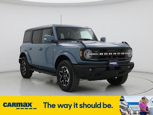 2023 Ford Bronco Outer Banks
