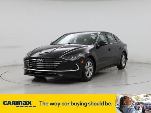 2022 Hyundai SONATA SE