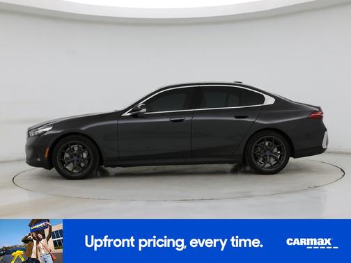 Gray 2024 BMW 530 I xDrive