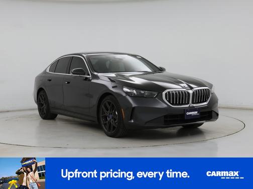 Gray 2024 BMW 530 I xDrive
