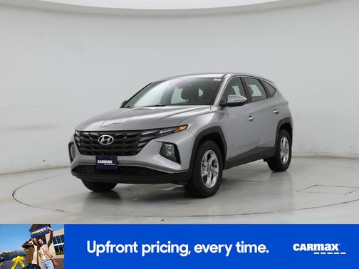 2022 Hyundai TUCSON SE
