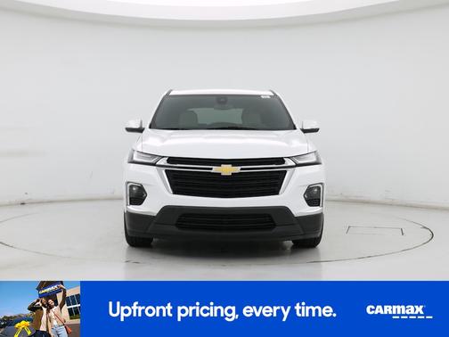 White 2023 Chevrolet Traverse LS