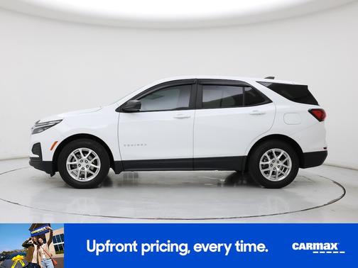 White 2022 Chevrolet Equinox LS