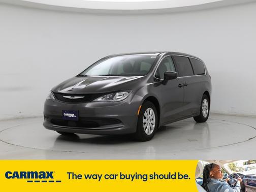 2021 Chrysler Voyager L