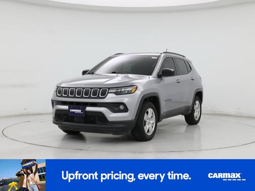 Silver 2022 Jeep Compass Latitude