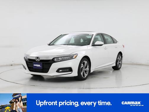 White 2018 Honda Accord EX