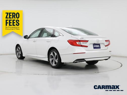 White 2018 Honda Accord EX