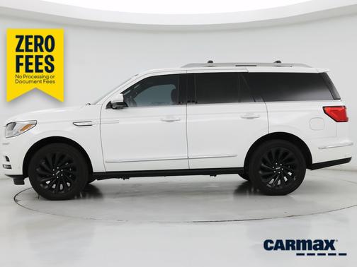 White 2020 Lincoln Navigator Reserve