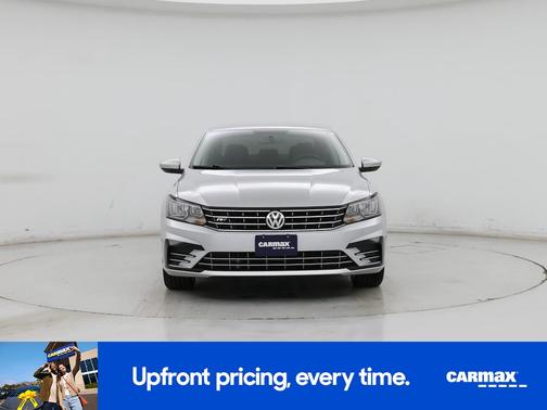 2018 Volkswagen Passat R-Line