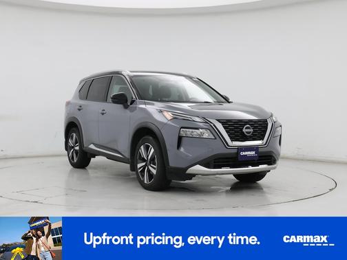Gray 2023 Nissan Rogue Platinum
